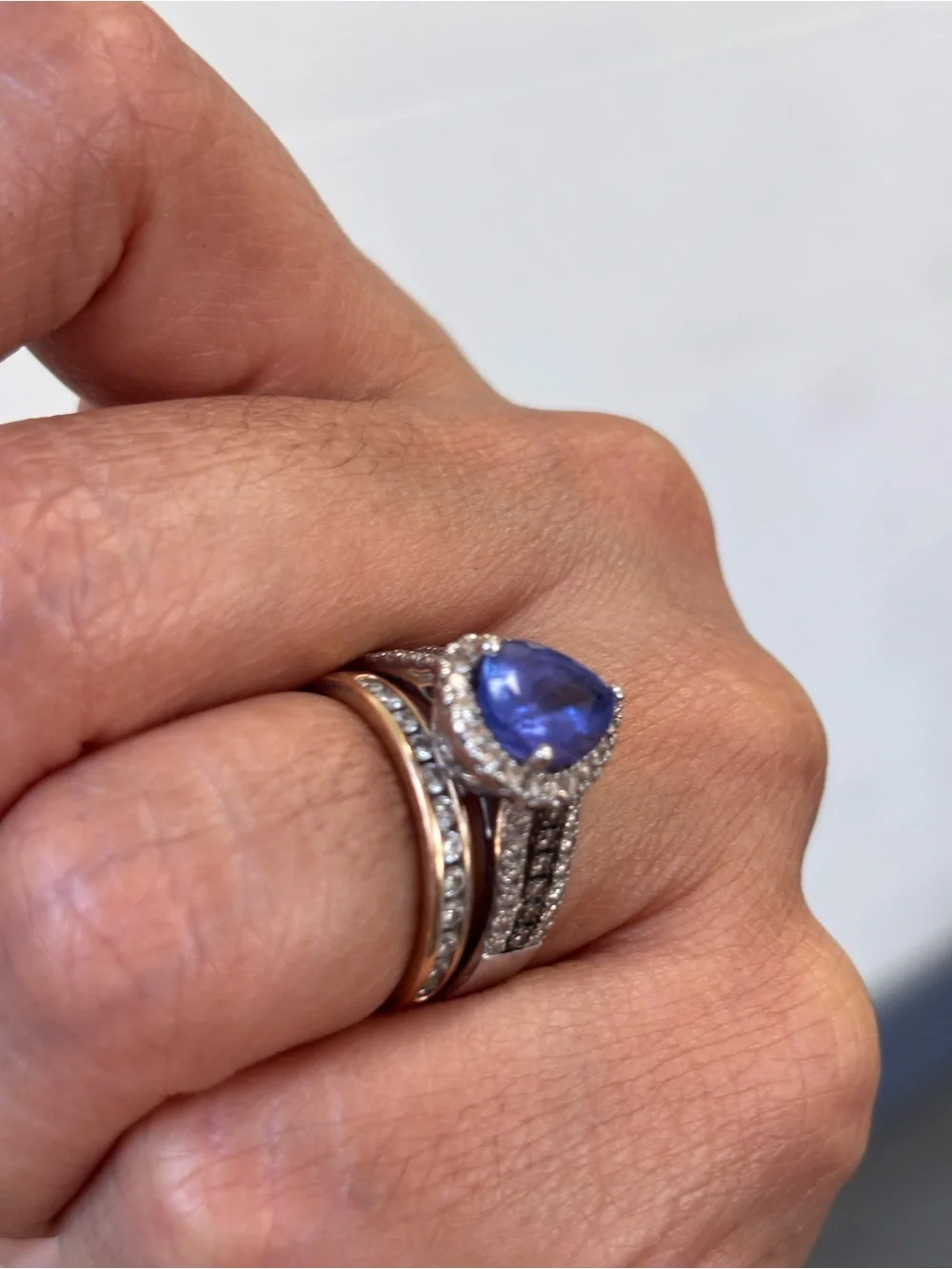 Blue Berry Tanzanite in 14k white Gold ❤️😍